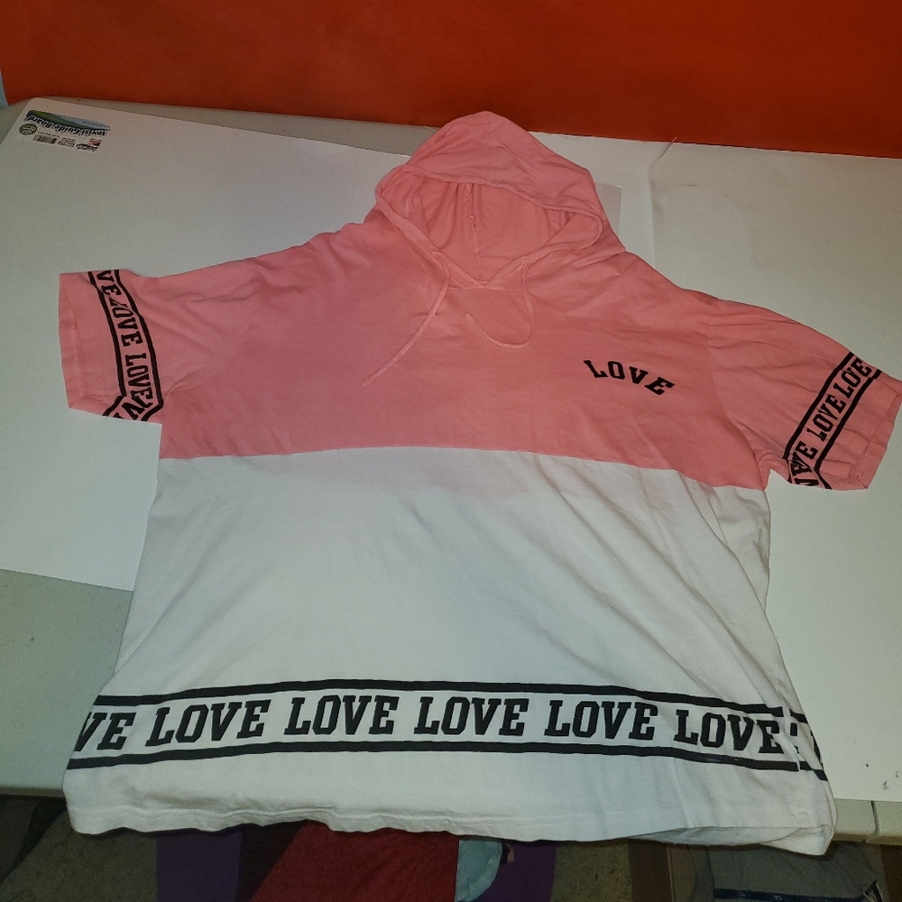 Plus size tee shirt with hood